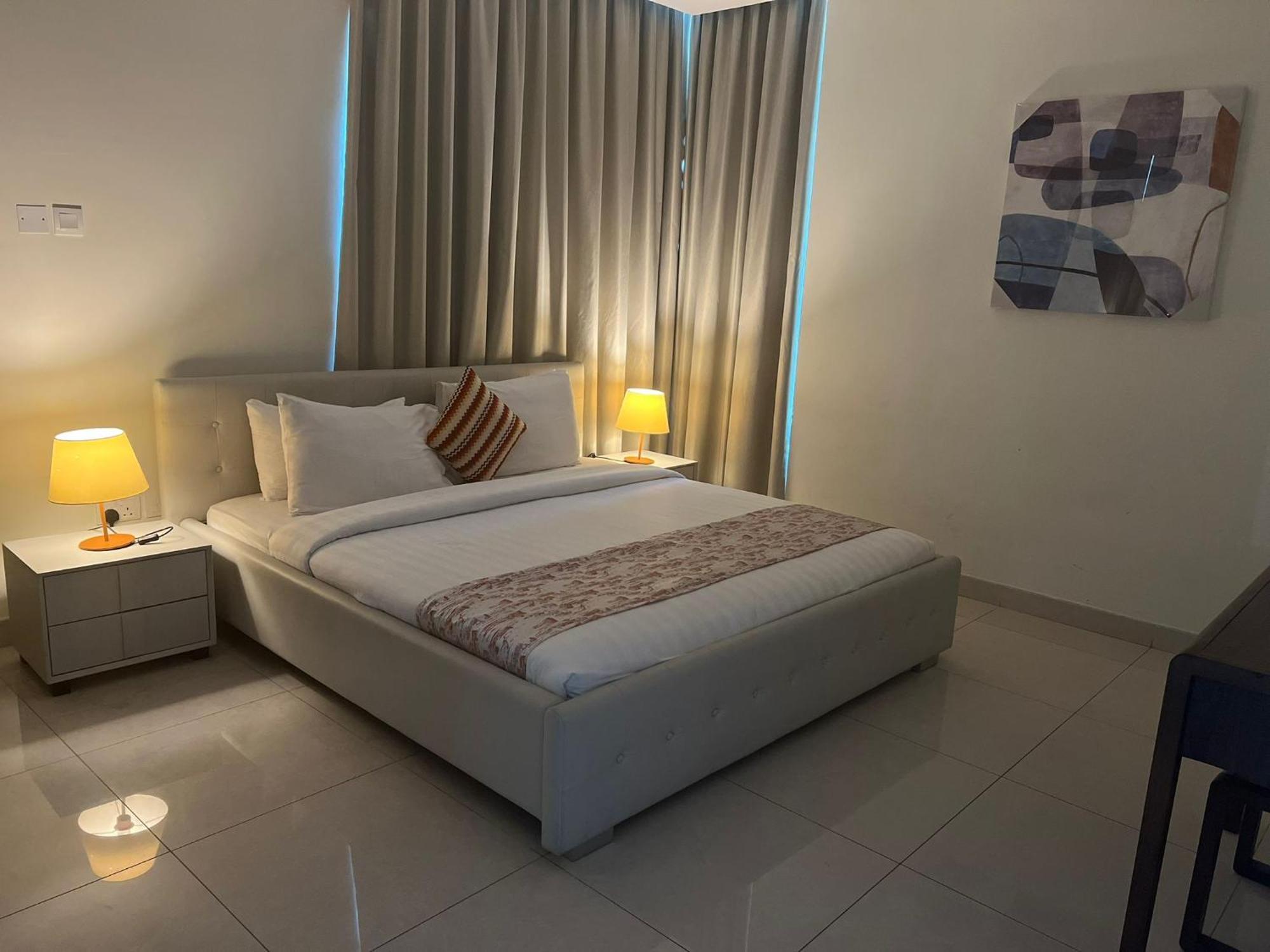 Sirius Tower Aparthotel Manamah Buitenkant foto