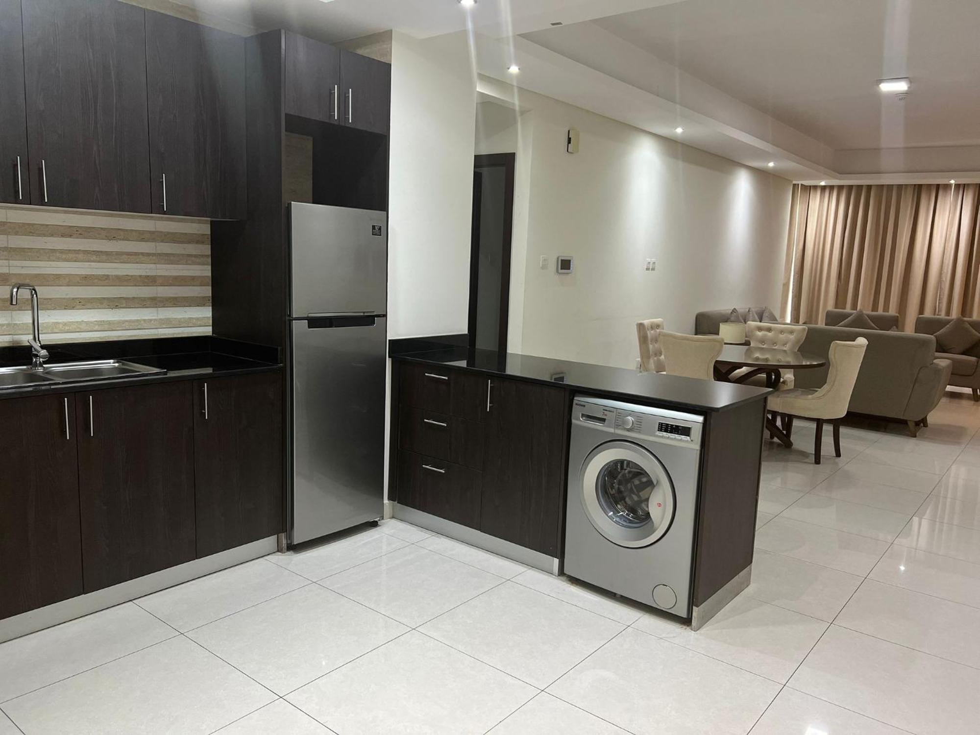 Sirius Tower Aparthotel Manamah Buitenkant foto